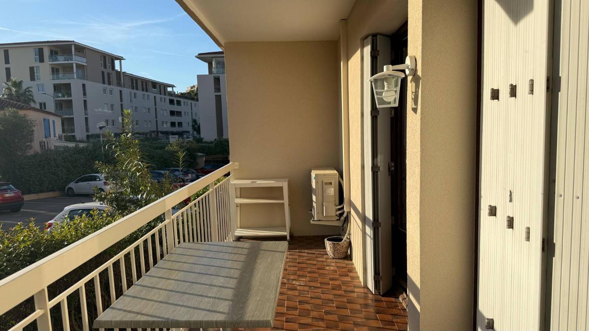 Appartamento Escapade De Reve A Saint-Raphael Esterno foto